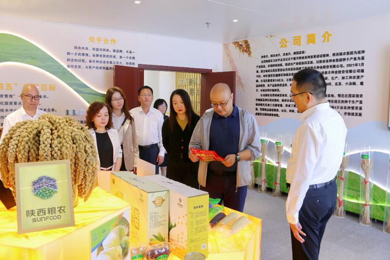 修圖-展廳.jpg 修圖-展廳.jpg